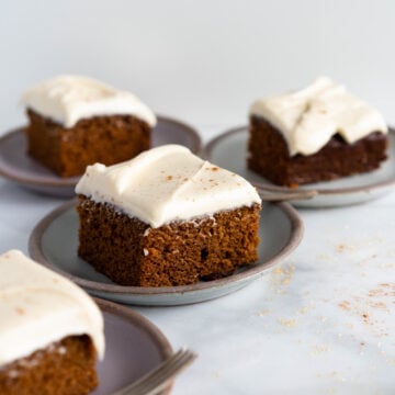 gingerbread cake on plate