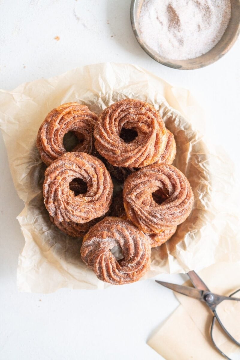 Spiced sugar cruller