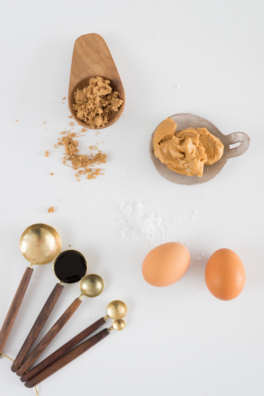 Gluten free, Dairy Free Peanut Butter Cookies - super simple, four ingredient cookies