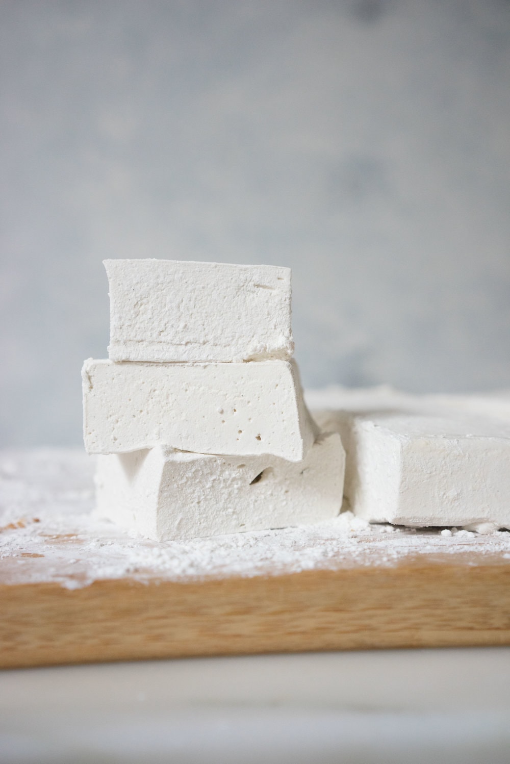 Honey marshmallows and dark chocolate sandwiched between espresso graham crackers. The perfect anytime treat. Amazing toasted, or as they are.