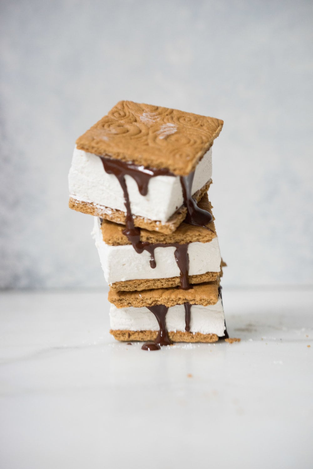 Honey marshmallows and dark chocolate sandwiched between espresso graham crackers. The perfect anytime treat. Amazing toasted, or as they are.