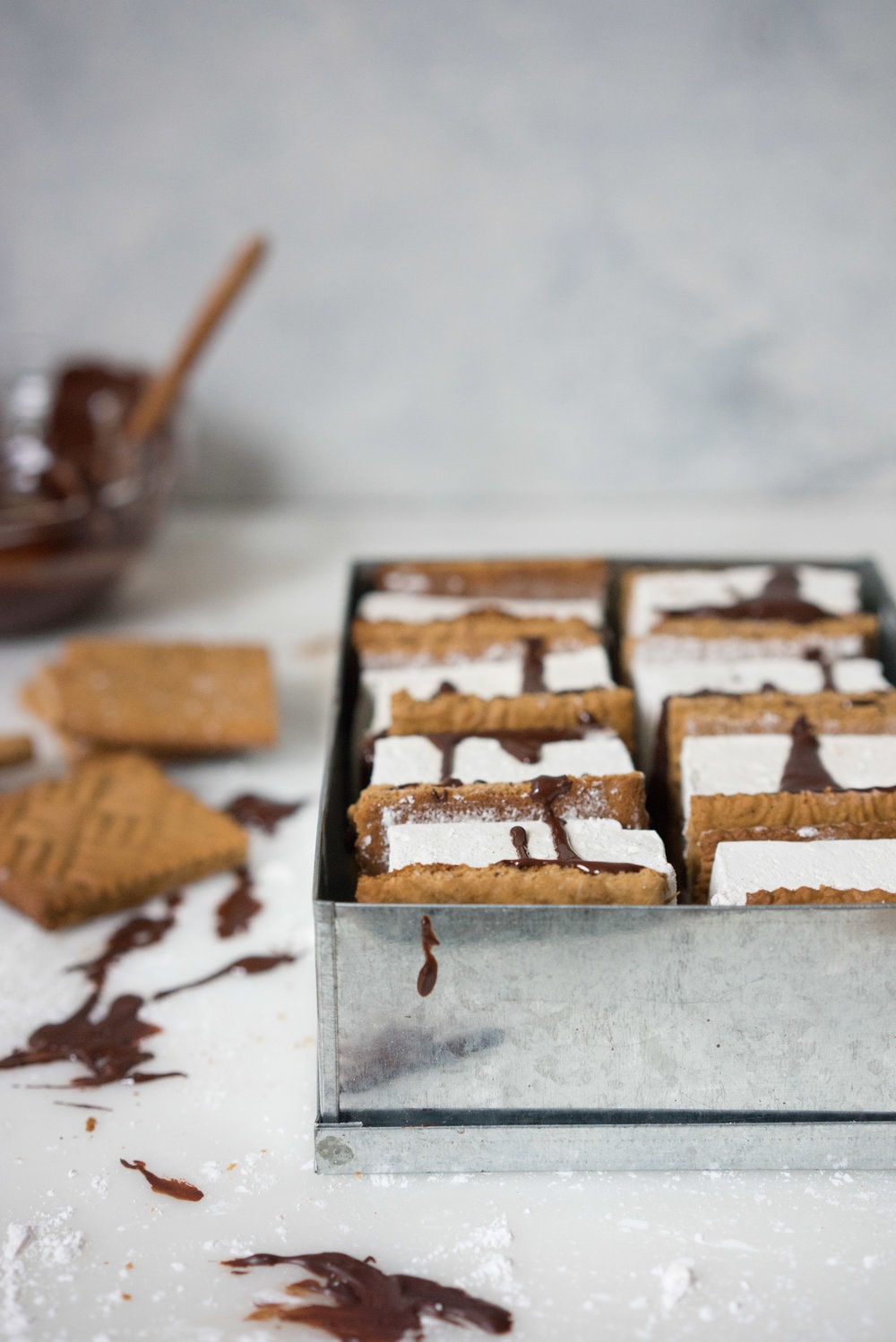 Honey marshmallows and dark chocolate sandwiched between espresso graham crackers. The perfect anytime treat. Amazing toasted, or as they are.