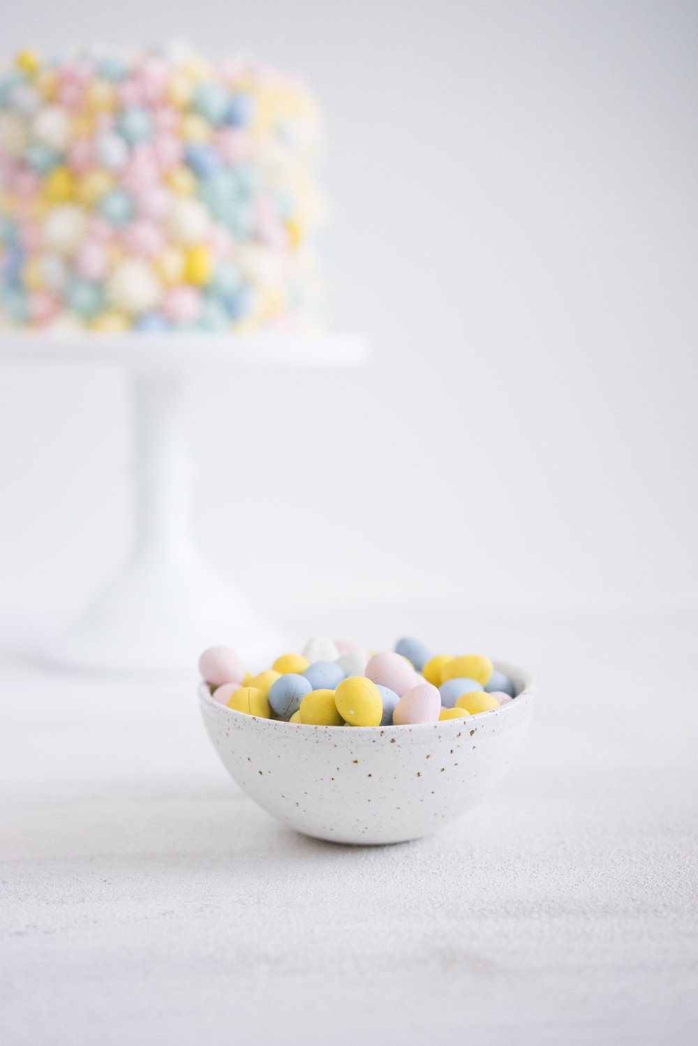 Carrot Cake with cream cheese icing that is super easy to pipe. The cake is moist and flavourful, and the icing has the perfect amount of sweetness and cream cheese punch.