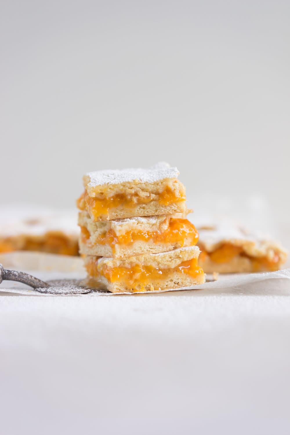 Apricot shortcake - a thick layer of apricot, lightly sweetened with honey, encased between layers of vanilla shortbread pastry. A classic favourite - perfect for a morning or afternoon tea. Super versatile, can be replicated with apple, pear, rhubarb etc