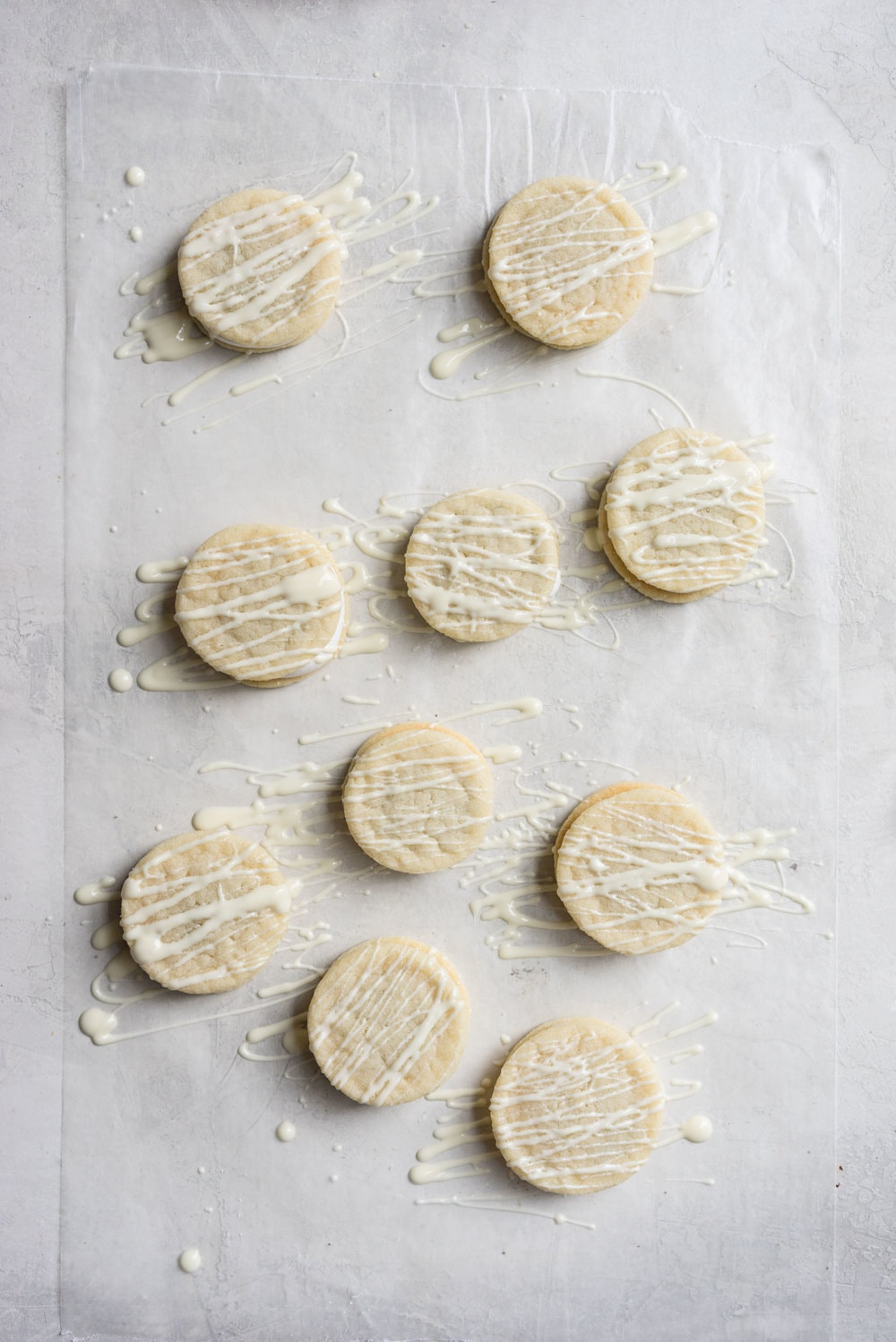 Vanilla Sandwich Cookie with Vanilla bean Marshmallow and Dark Chocolate Ganache. The perfect Holiday cookie.