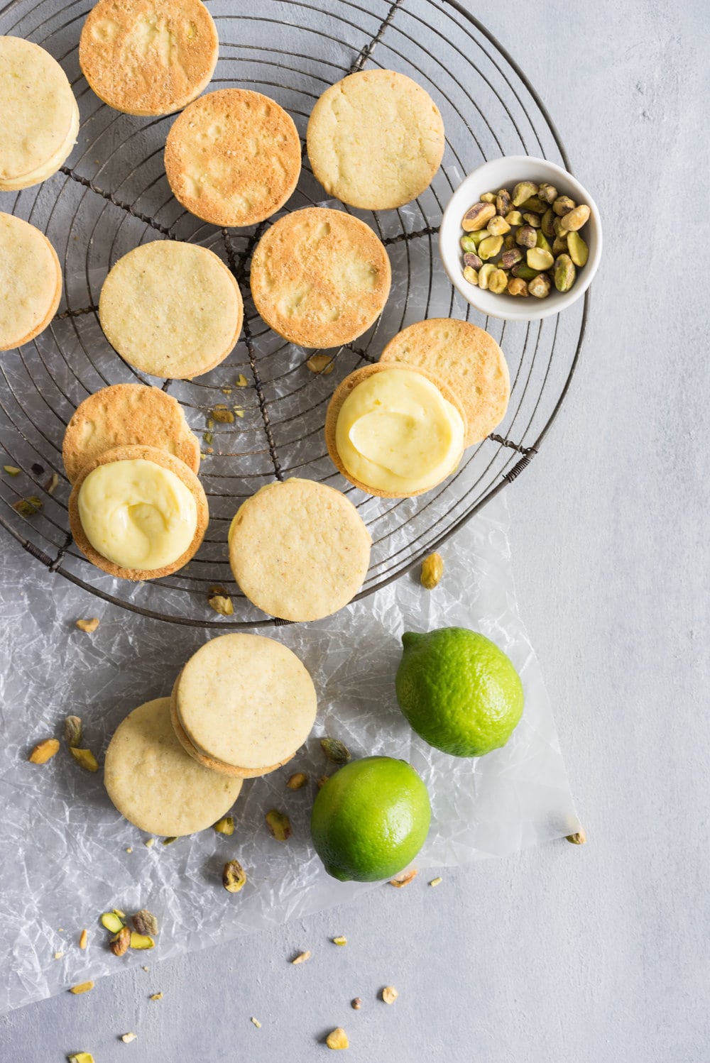 Buttery Pistachio and lime shortbread, sandwiched with a zesty lime cream. #shortbread #lime #Sandwichcookie