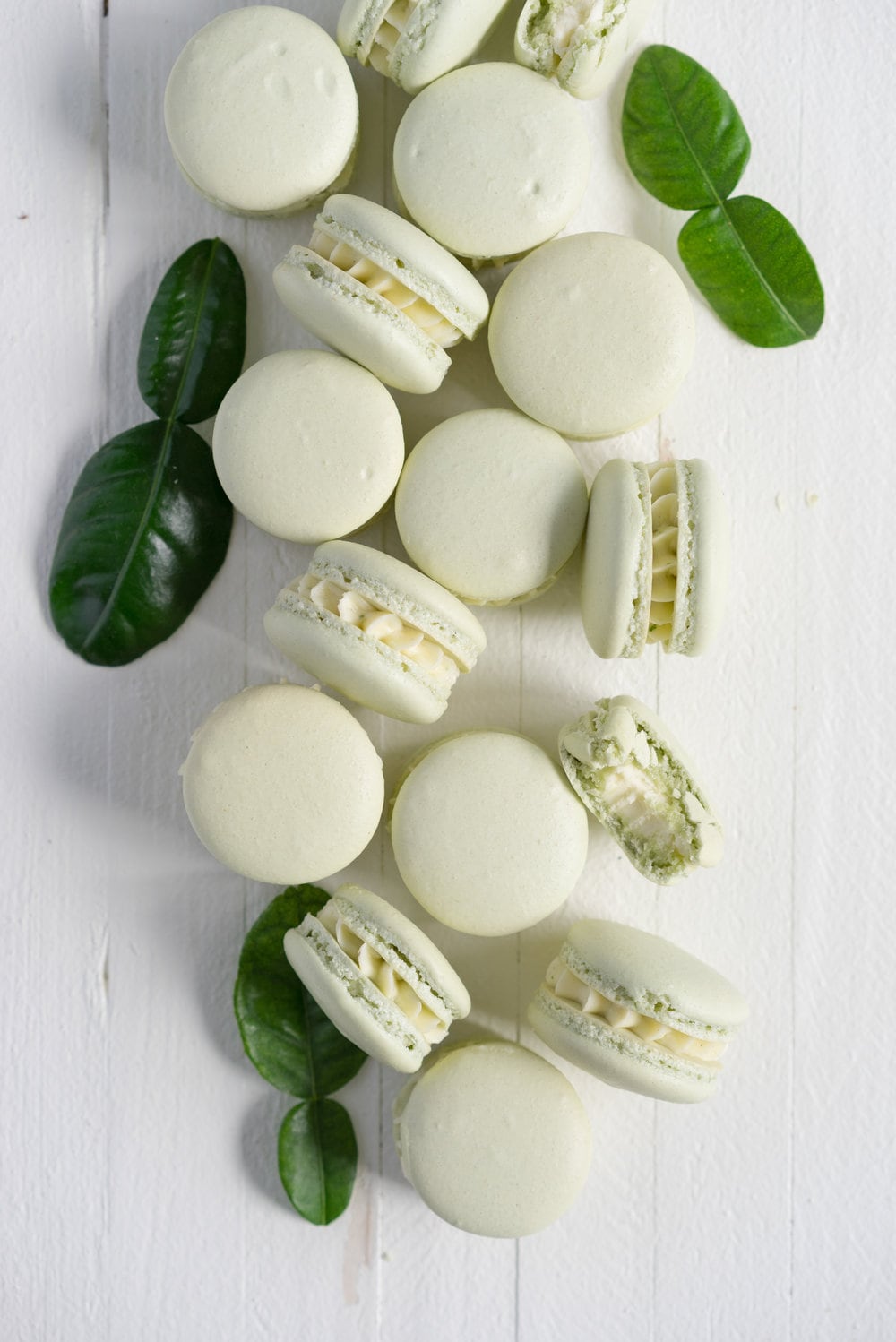 Kaffir Lime Macaron - a shell filled with a delicately infused kaffir lime german buttercream #kaffirlime #macarons #germanbuttercream