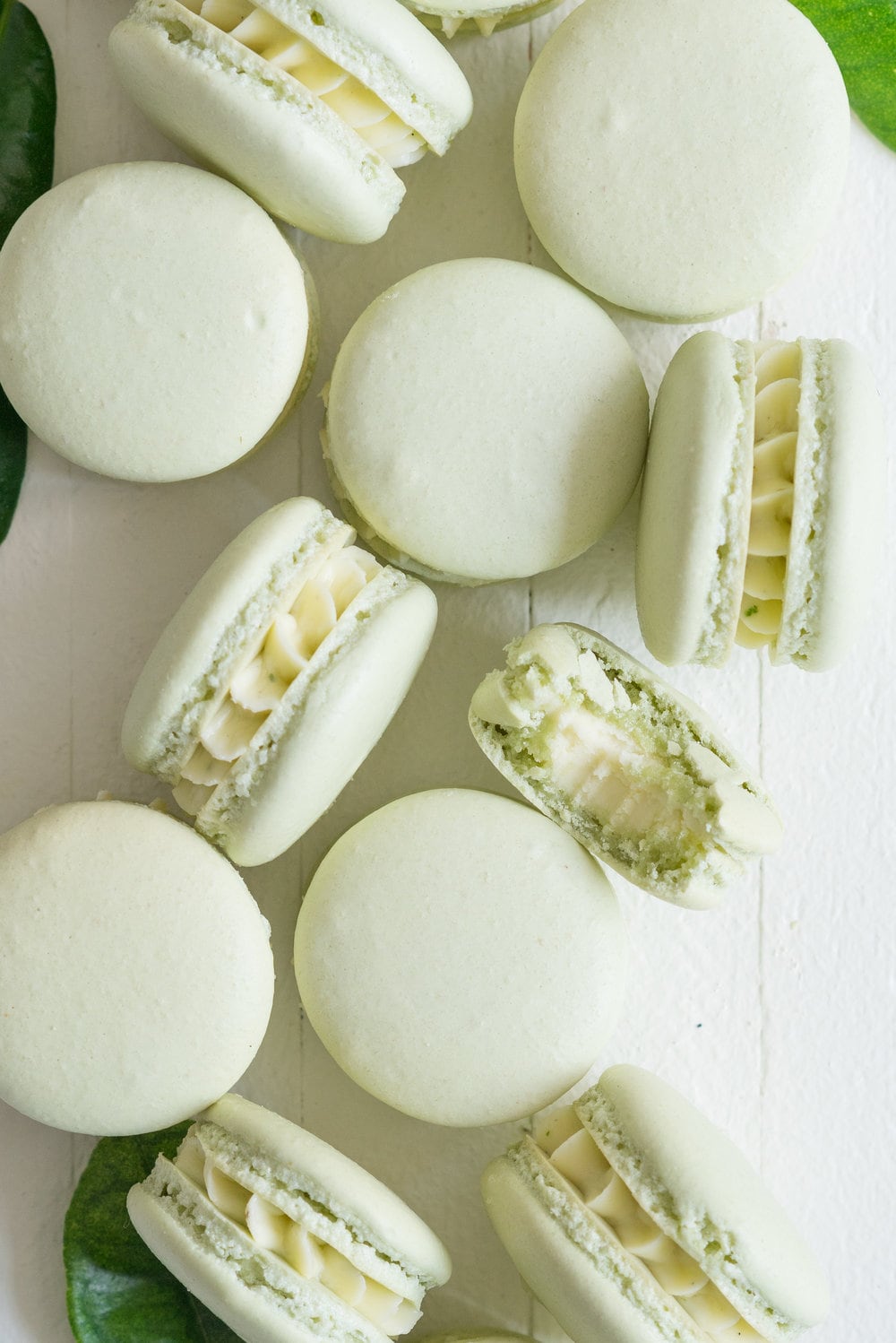 Kaffir Lime Macaron - a shell filled with a delicately infused kaffir lime german buttercream #kaffirlime #macarons #germanbuttercream