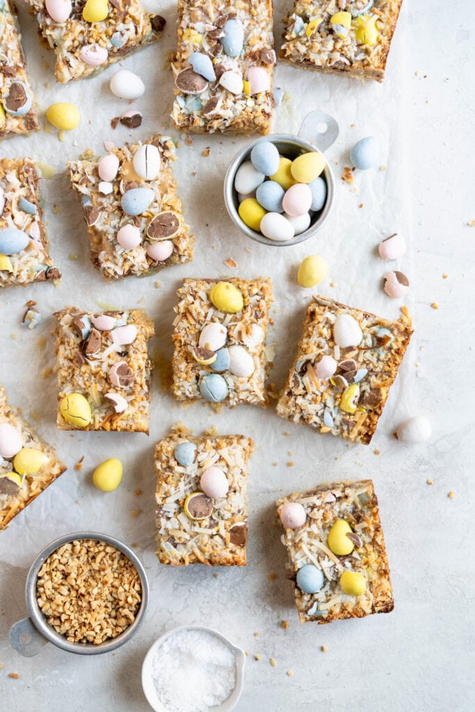 mini egg magic bars