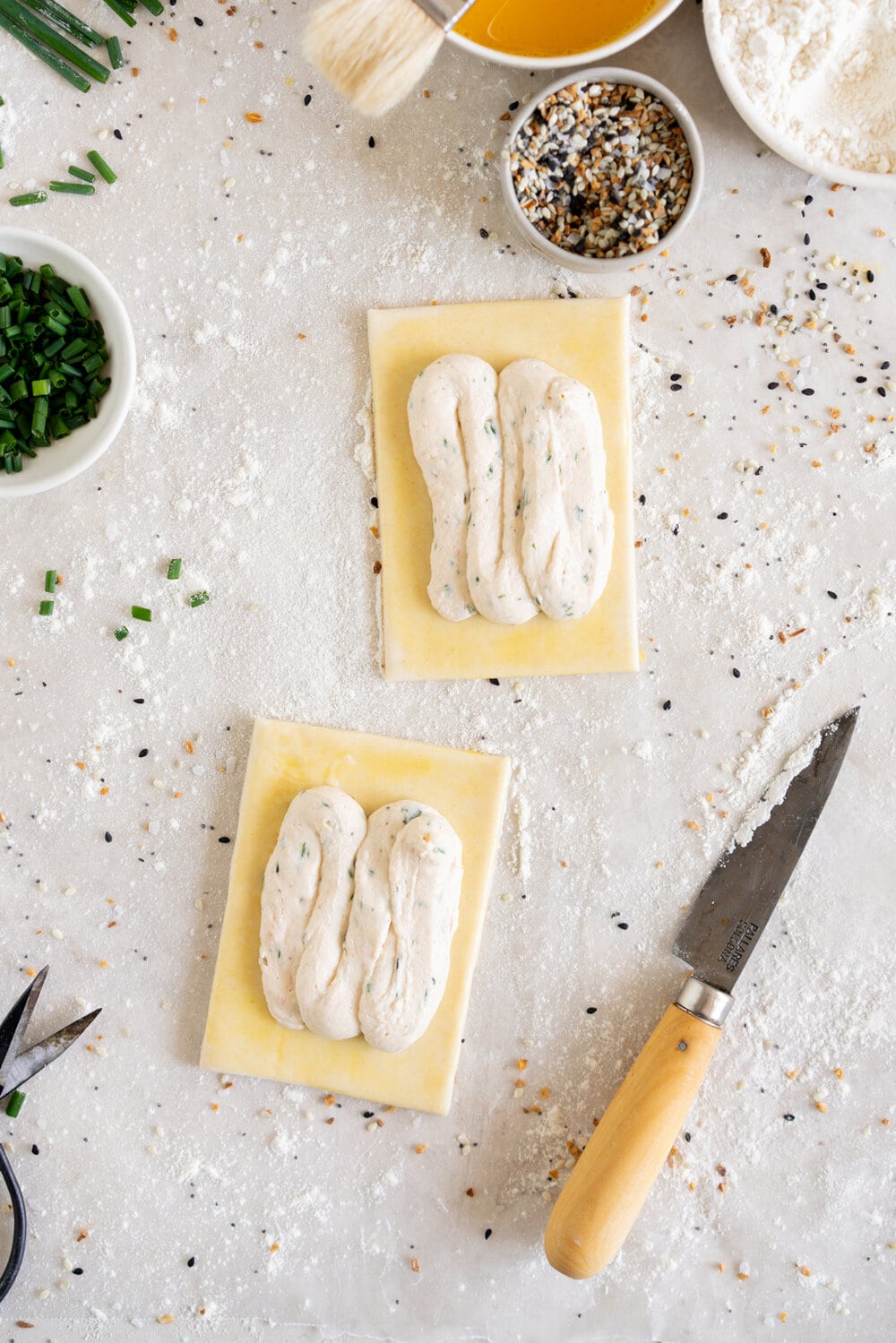 Smoked Salmon and Cream Cheese Hand Pies with Everything Bagel Seasoning. Easy flaky pie dough is filled with a smoked salmon and cream cheese mixture, and baked until perfectly golden and flaky.