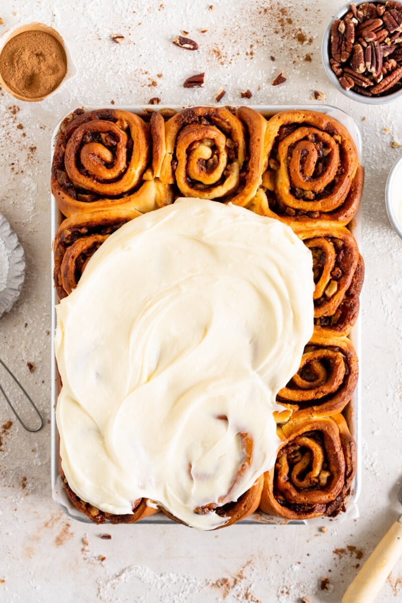 apple cinnamon rolls with cream cheese frosting
