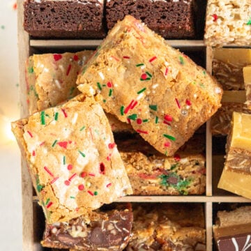 close up shot of birthday cake blondies