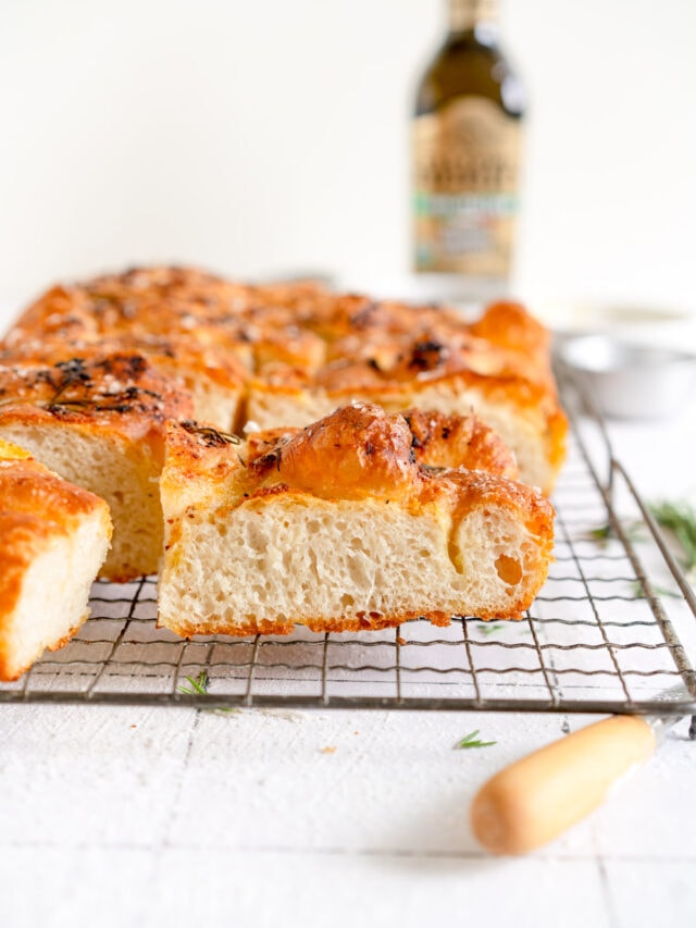 No Knead Focaccia Bread