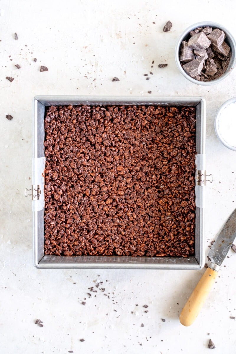 chocolate crackle in pan