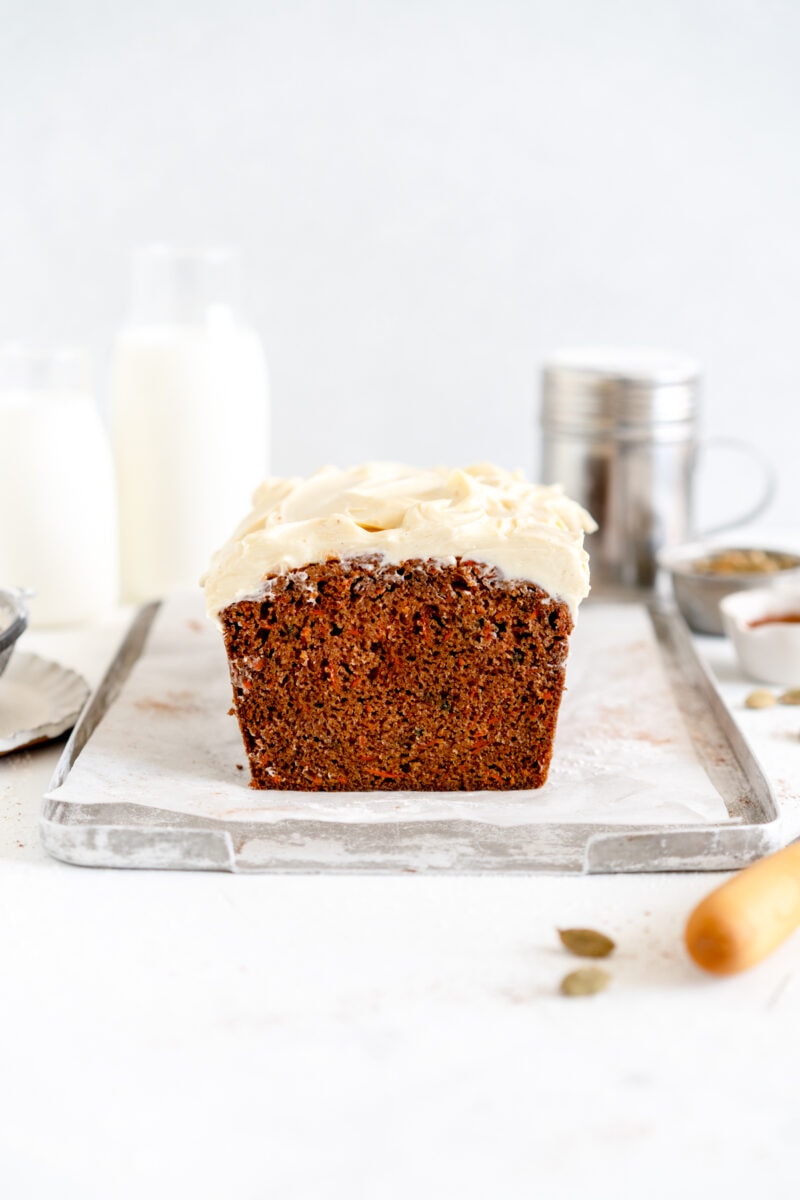 Side shot of carrot cake
