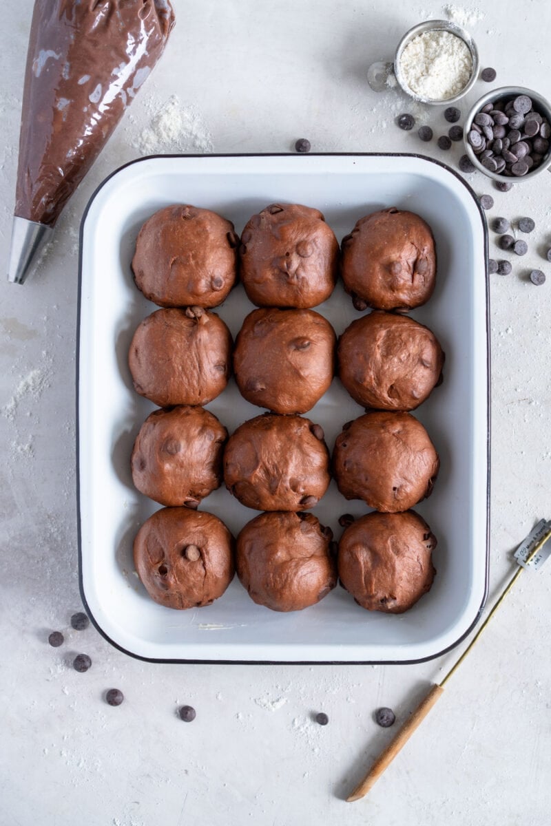 risen chocolate hot cross buns