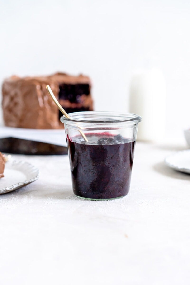 balsamic berry cake filling