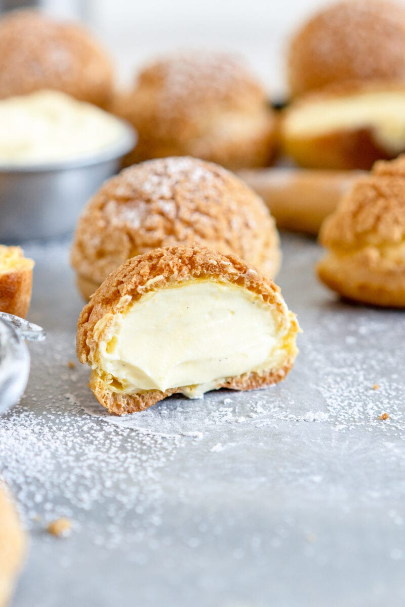 filled cream puff