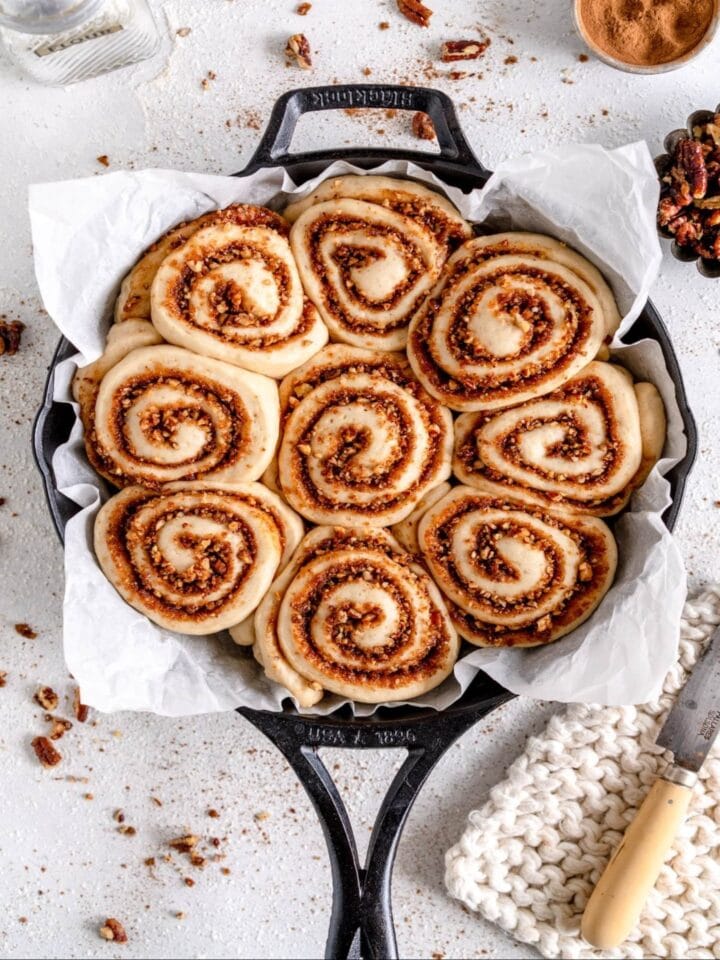 resized image of vegan cinnamon rolls