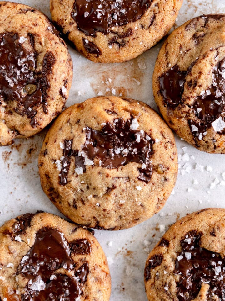 close in shot single cookie