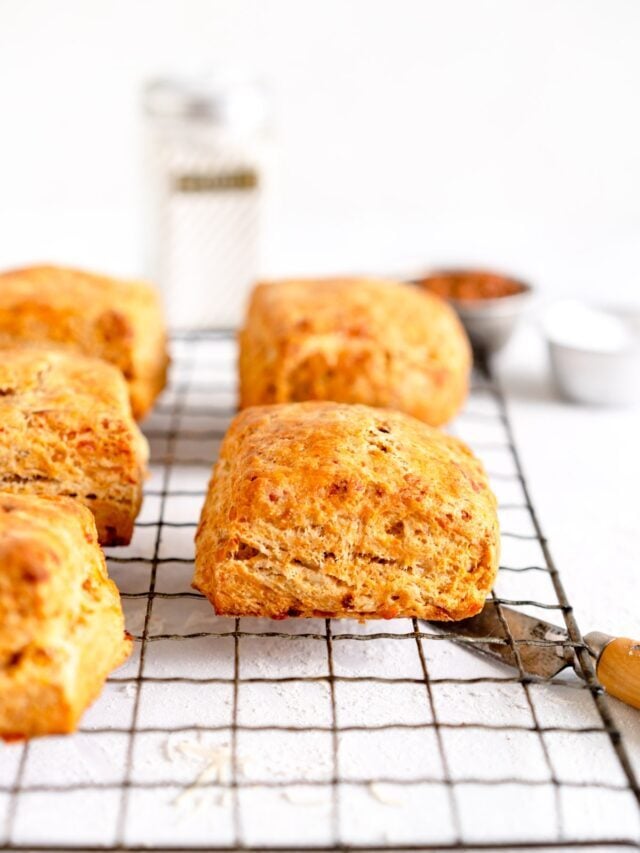 Cheese and Pesto Scones