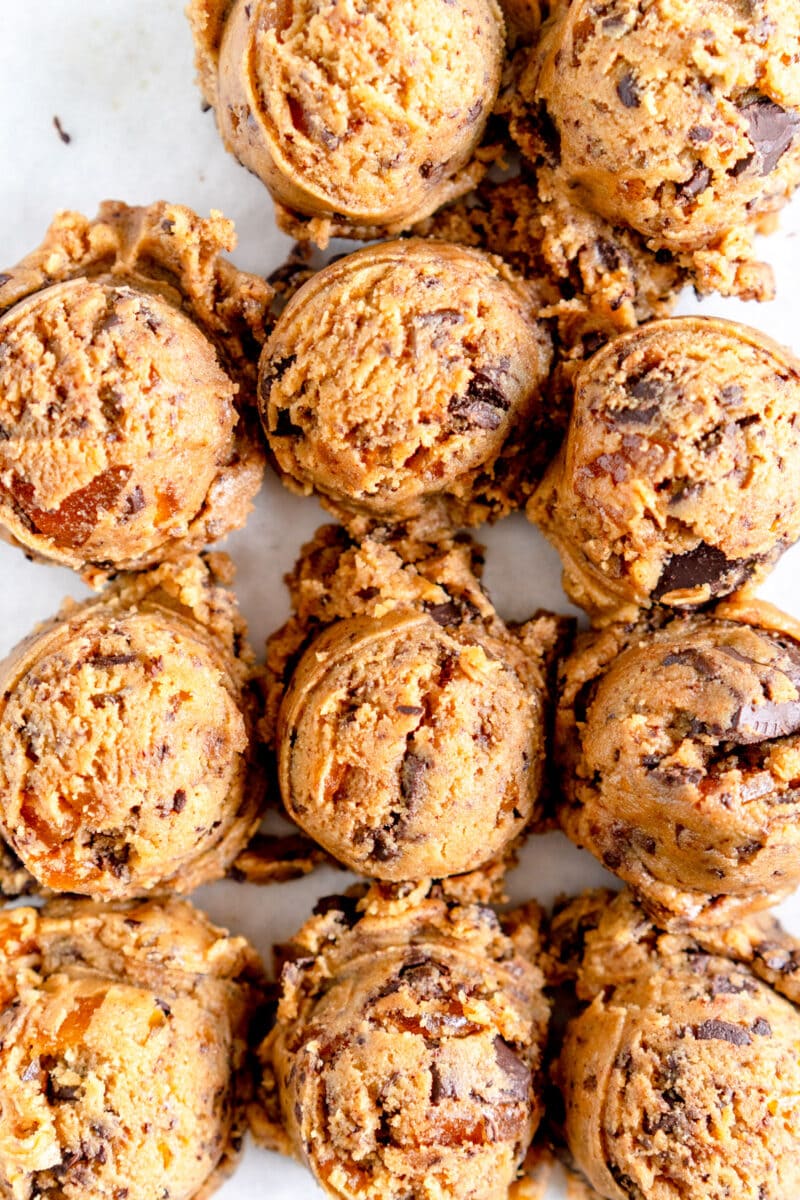 close up shot brown butter cookie dough