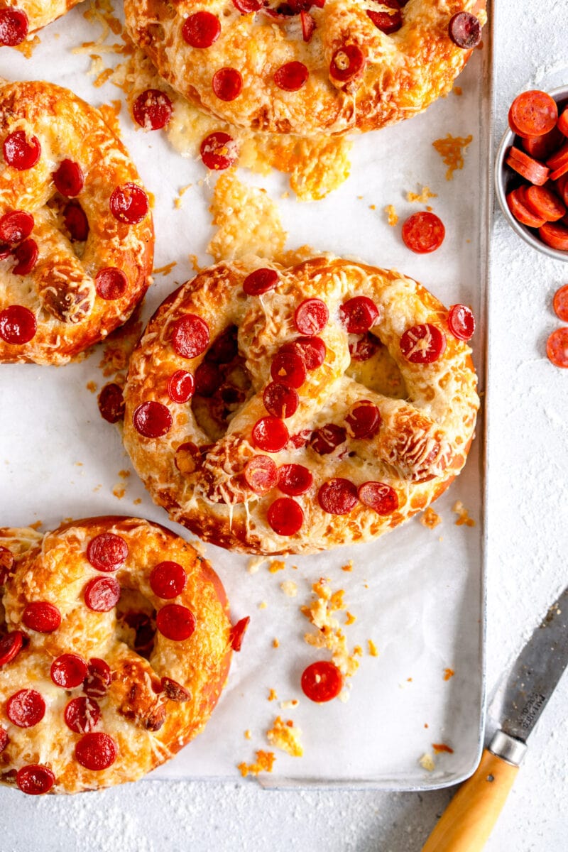 baked cheese pretzel