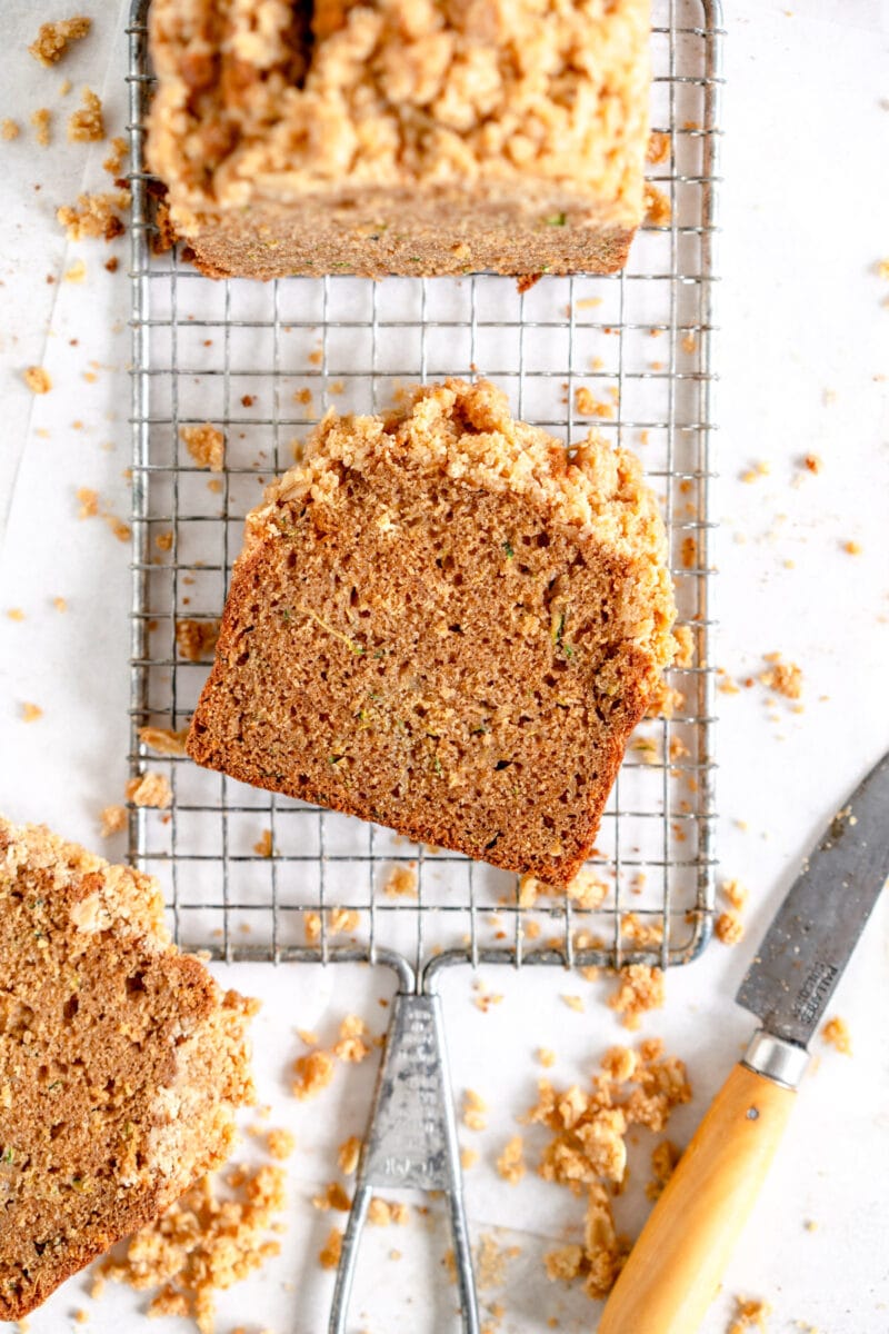 zucchini bread with streusel