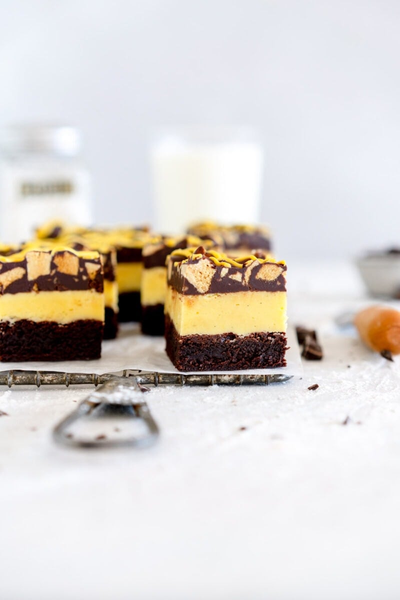 close up side shot squiggle slice