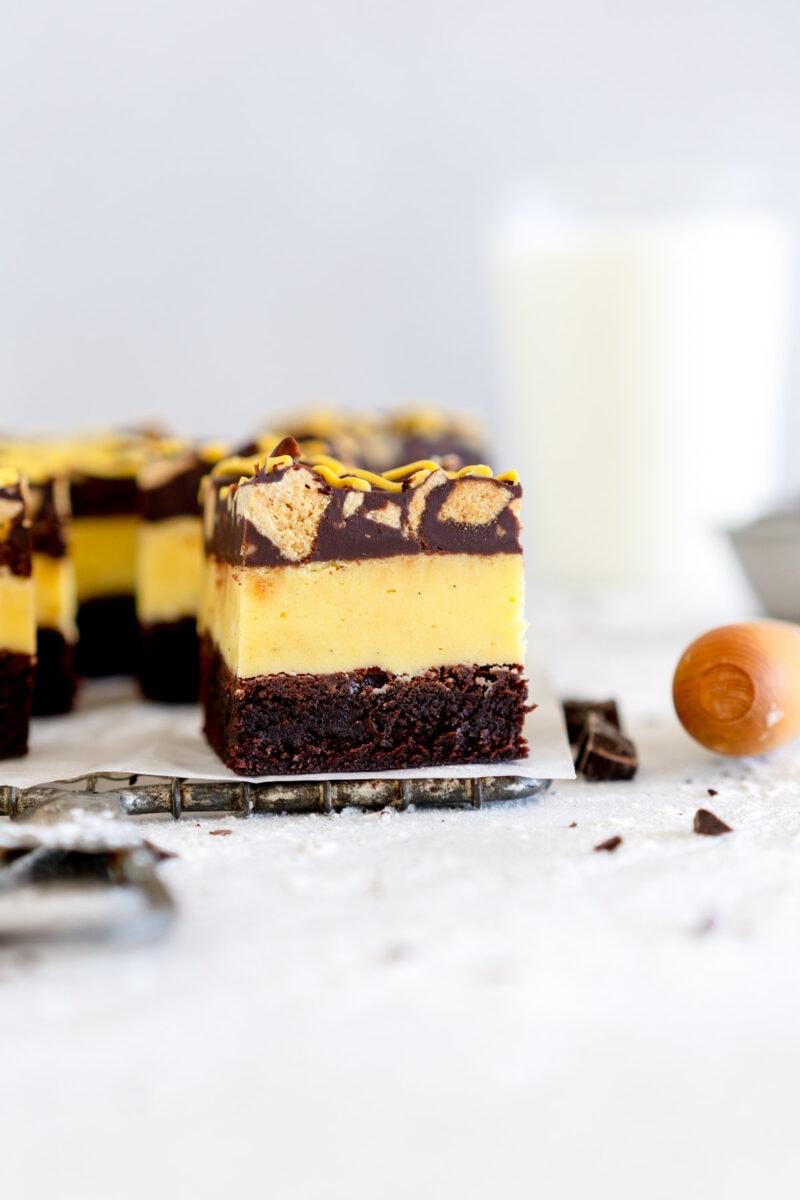 super close up squiggle slice