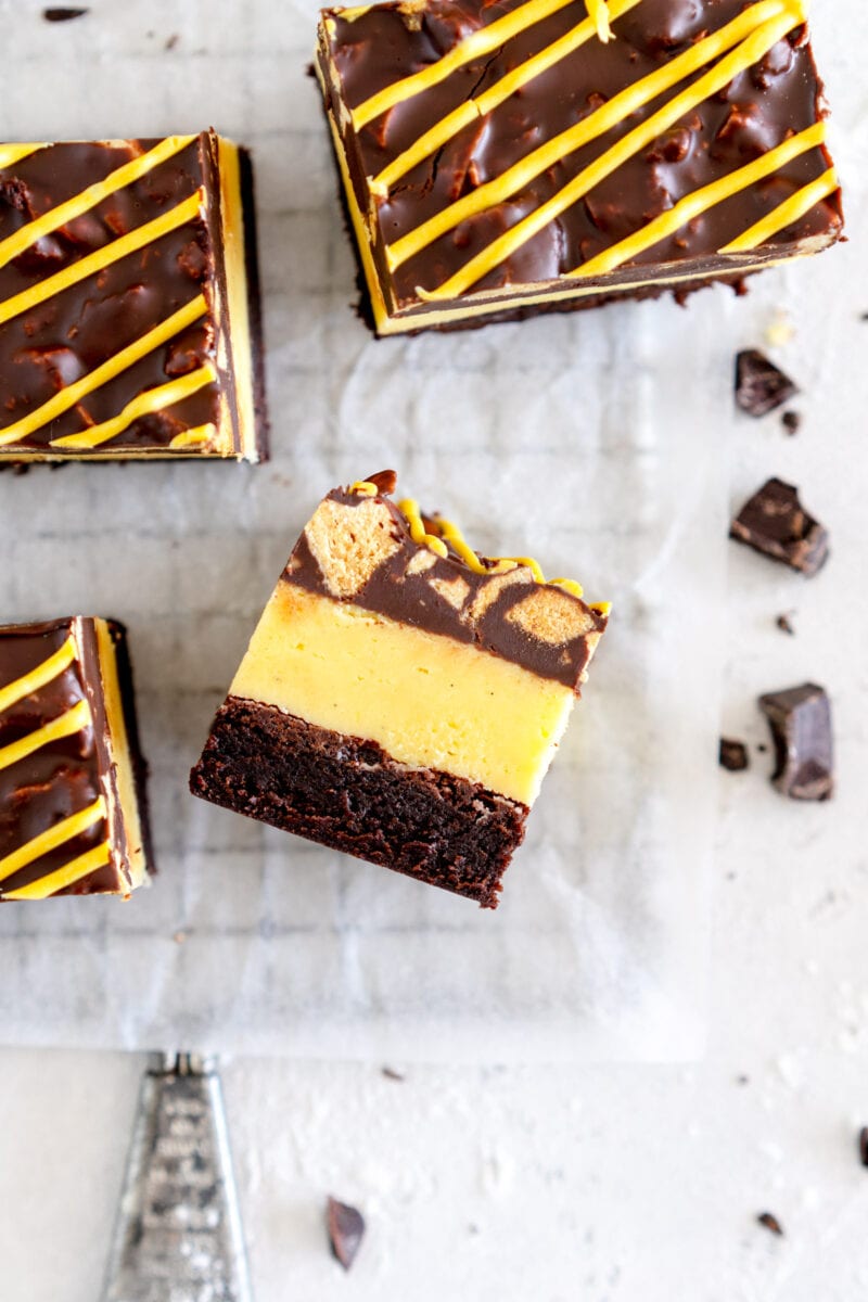 top down close up squiggle slice