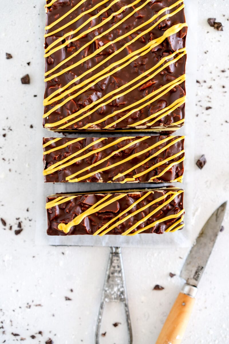 top cut shot squiggle slice