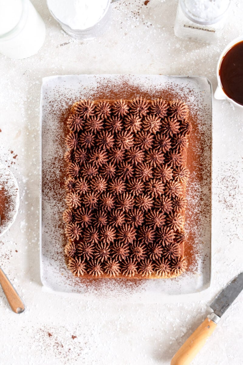 piped espresso mascarpone frosting