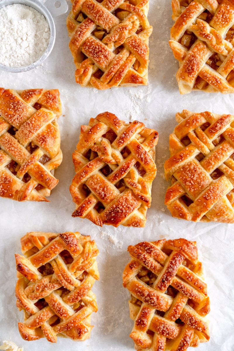 baked apple hand pies
