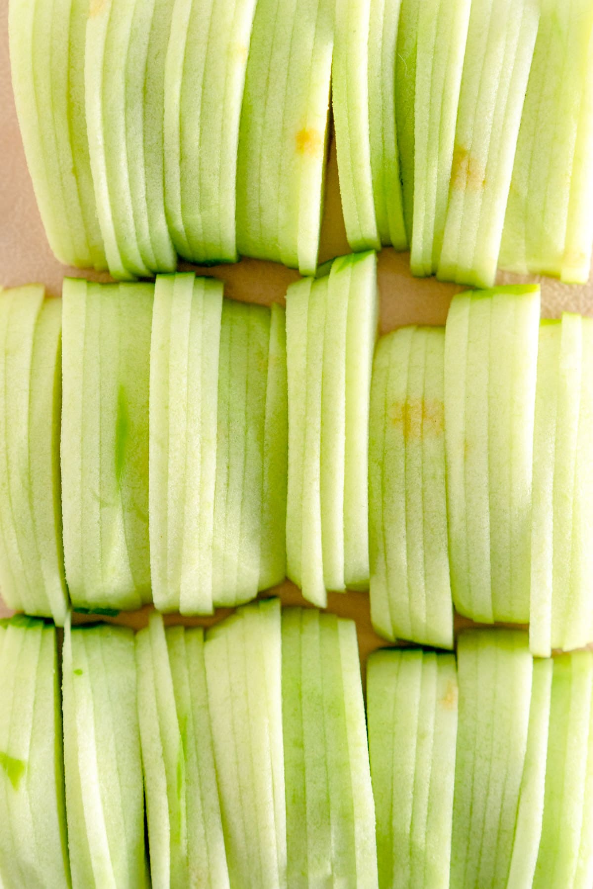 sliced apples