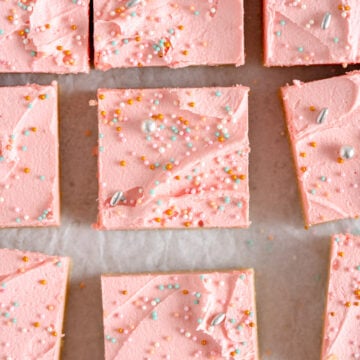 sugar cookie bars with frosting