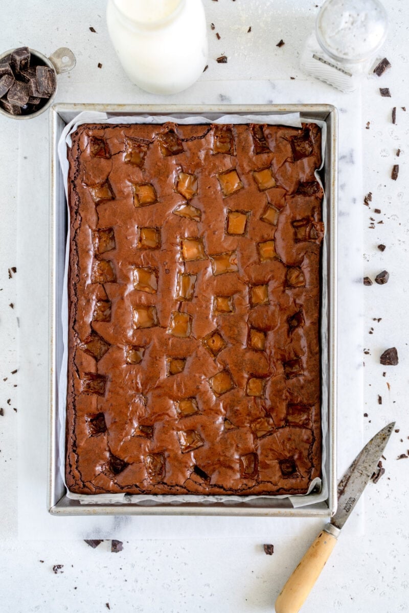 baked caramel brownies