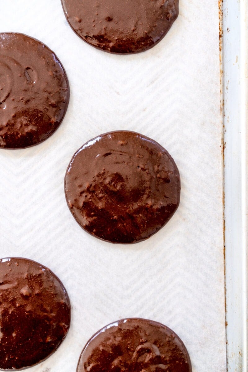 piped out brownie cookie