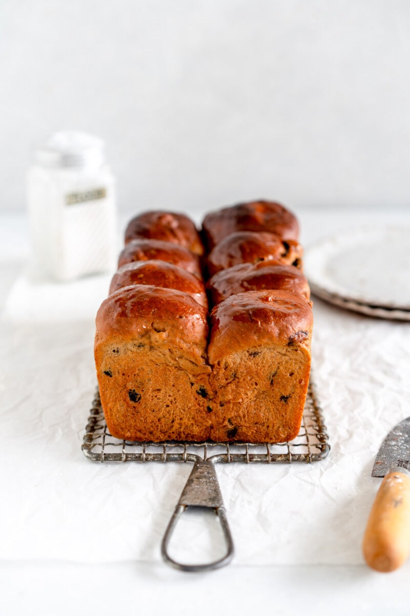loaf of cinnamon raisin bread