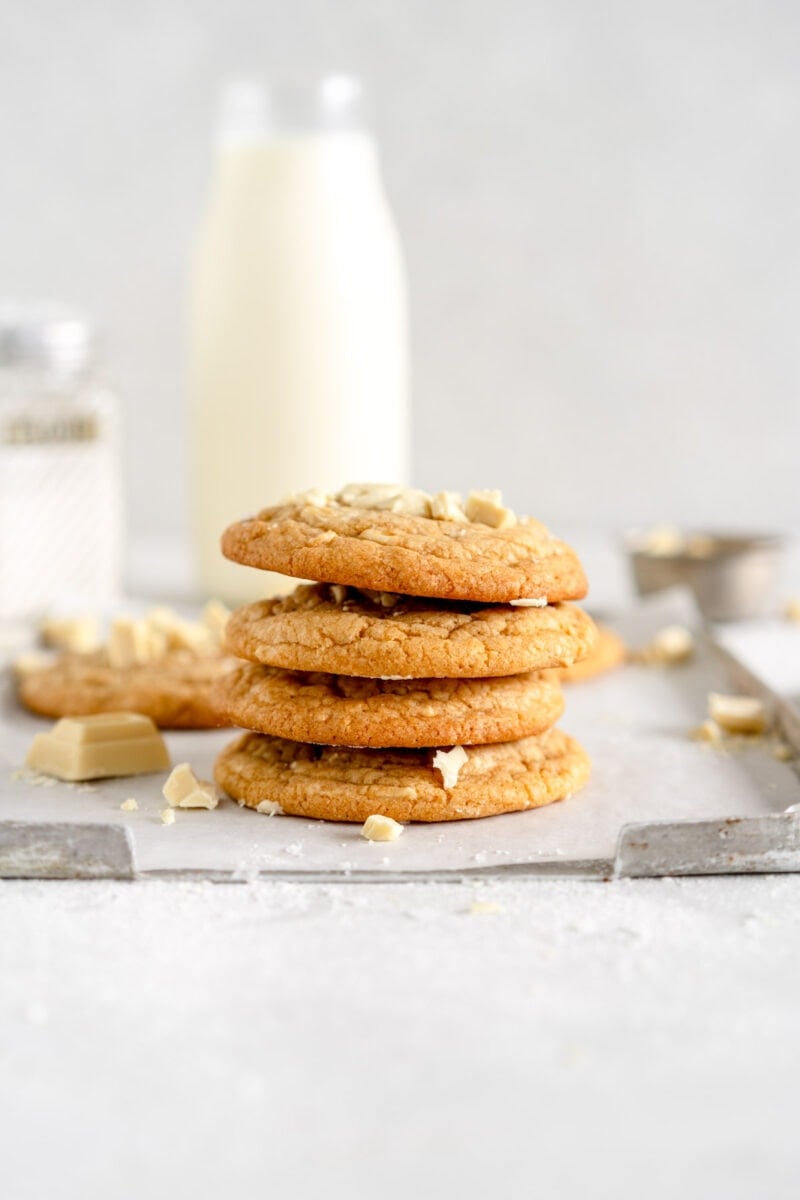 stacked white chocolate chip cookies