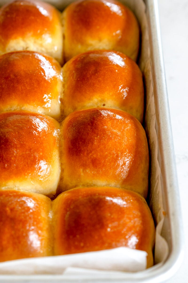 baked bread rolls in pan