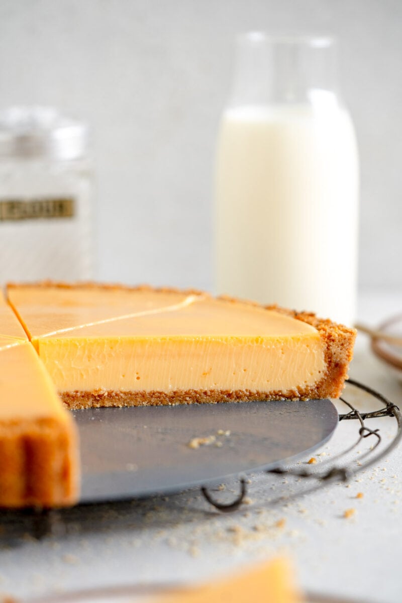 side angle of lemon pie with graham cracker crust