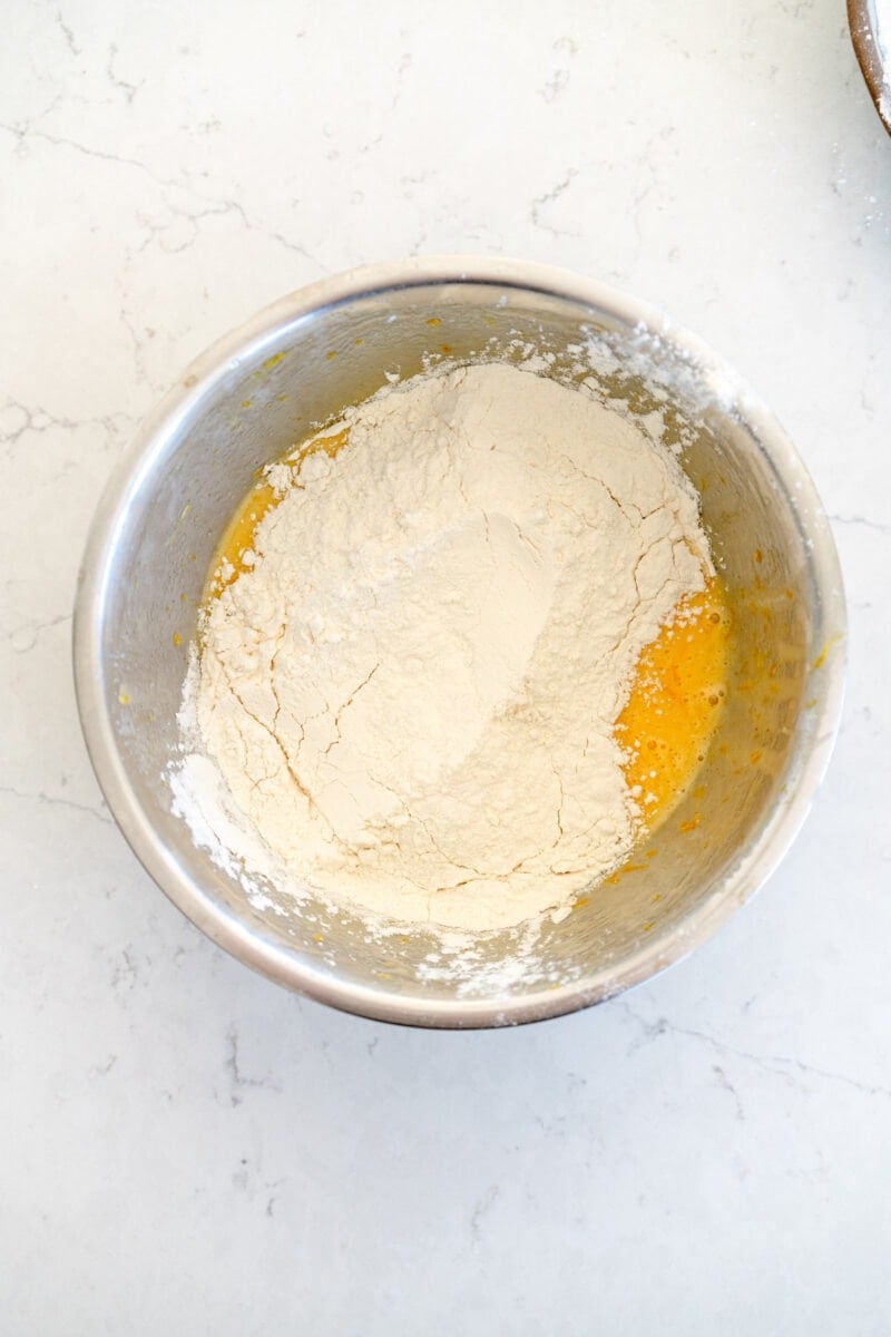 dry ingredients for cookies