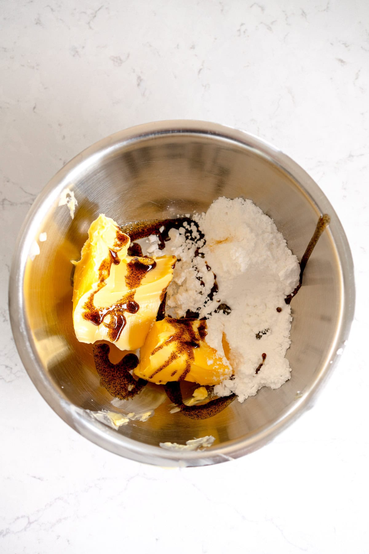 butter mixture for linzer cookies