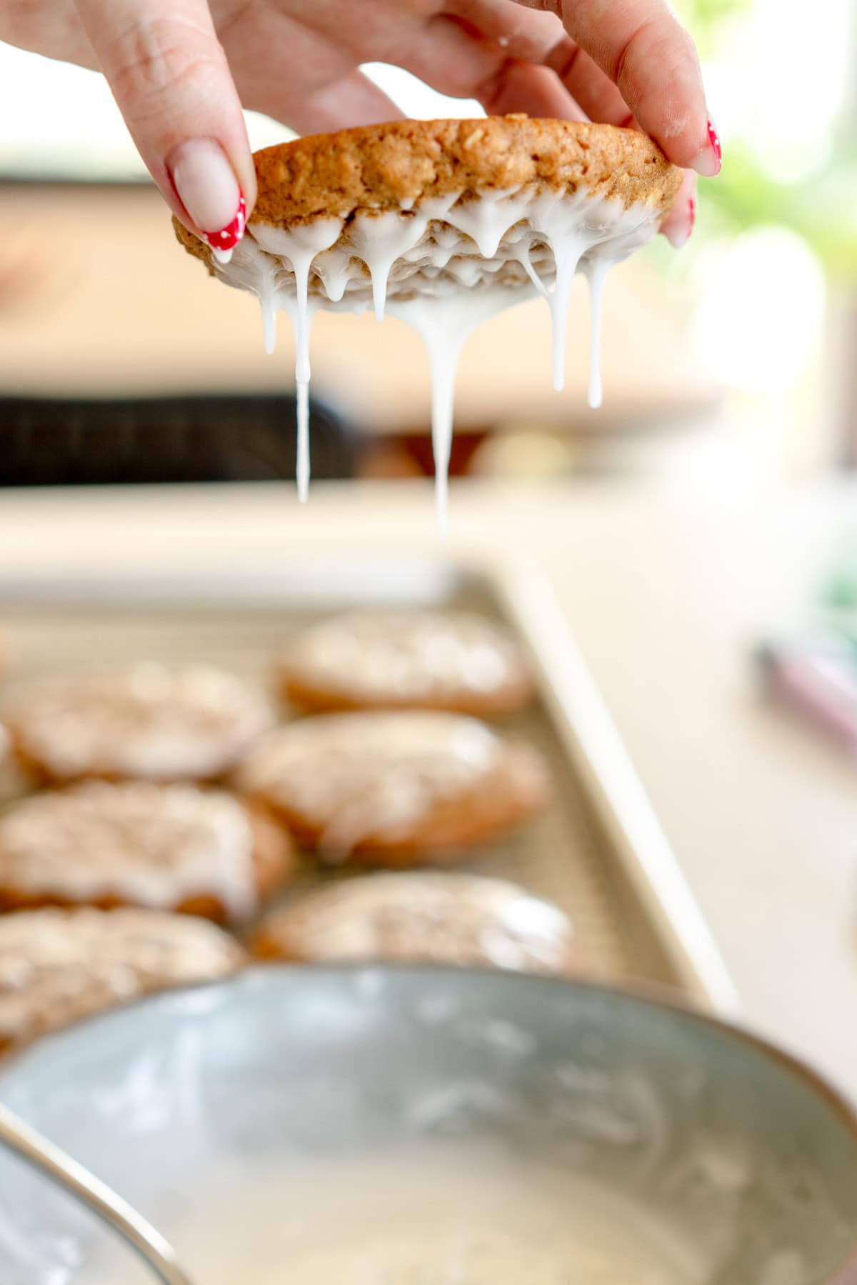 dipping cookies in icing