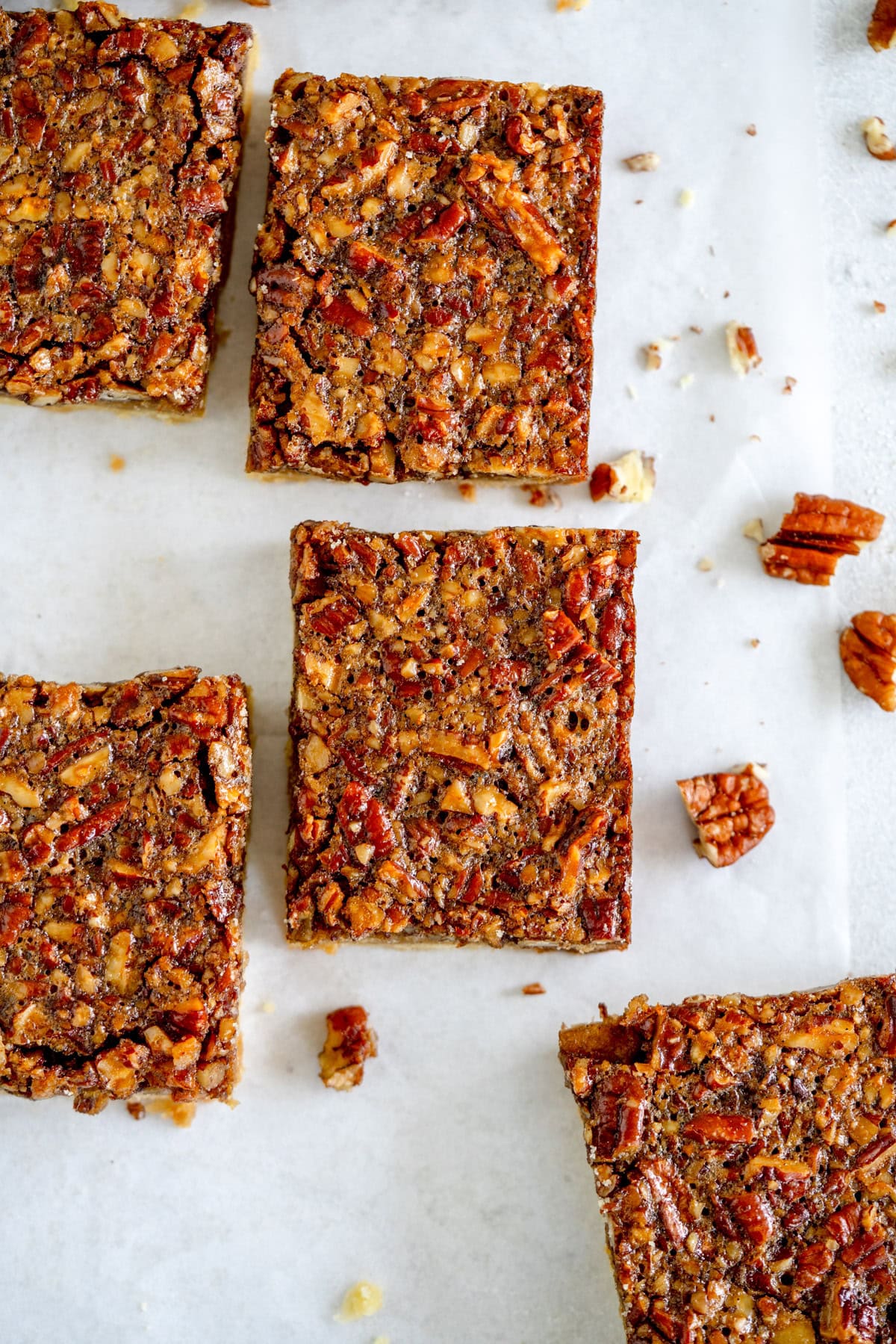 cut pecan pie bars