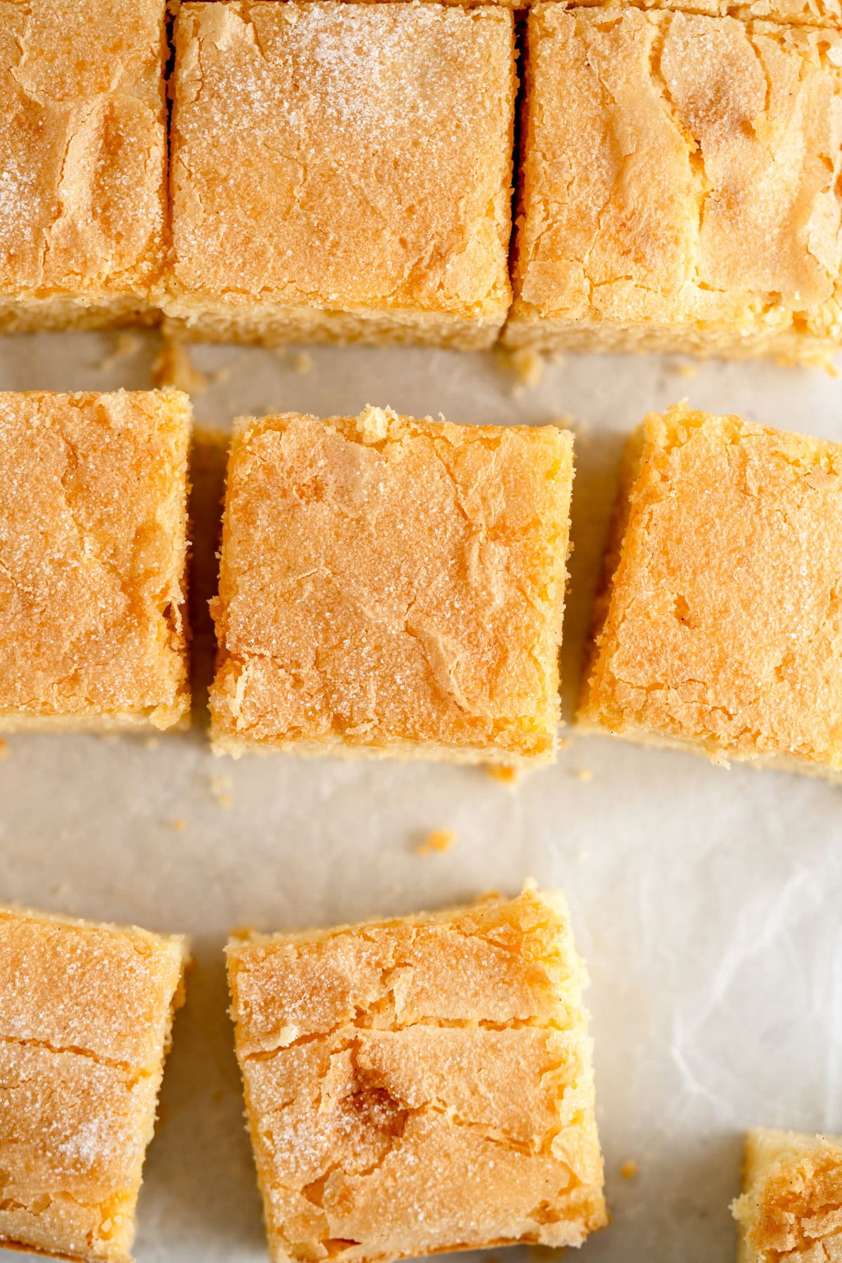 crackly sugar topping on cake